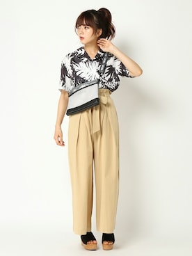 「アイテム（バッグ、ホワイト系）」を使った、COX公式オンラインモデルさん（レディース・162cm）の夏コーディネート