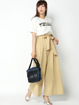 「Dickies（ディッキーズ）のアイテム（ショルダーバッグ）」を使った、COX公式オンラインモデルさん（レディース・162cm）の夏コーディネート