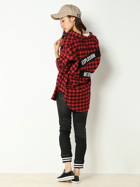 「Dickies（ディッキーズ）のアイテム（キャップ）」を使った、COX公式オンラインモデルさん（レディース・162cm）の秋コーディネート