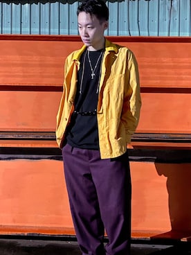 「MONKEY TIME（モンキータイム）のアイテム（チノパンツ）」を使った、Eddy Liaoさん（メンズ・172cm）の冬コーディネート