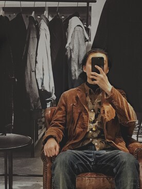 「initial（イニシャル）のアイテム（チェスターコート）」を使った、Dexterさん（メンズ・183cm）の春コーディネート