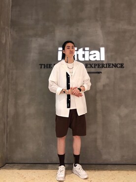 「initial（イニシャル）のアイテム（トップス）」を使った、Dexterさん（メンズ・183cm）の春コーディネート