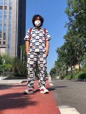 「WEIRDO（ウィアード）のアイテム」を使った、我是嘉奇さん（メンズ・167cm）の夏コーディネート