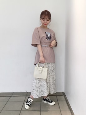 「Heather（ヘザー）のフロントフォトプリントＴ　885762（Tシャツ/カットソー、ピンク系）」を使った、ホナミさん（レディース・154cm）の夏コーディネート