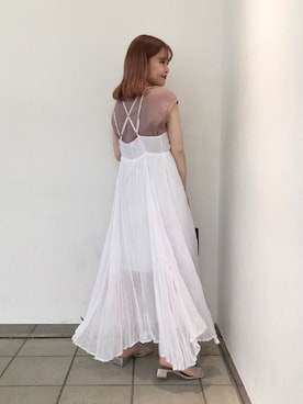 「Heather（ヘザー）のバッククロスワッシャーキャミワンピース　892421（ワンピース、ホワイト系）」を使った、ホナミさん（レディース・154cm）の夏コーディネート
