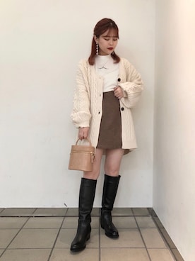 「Heather（ヘザー）のＷボタンＢＩＧカーディガン　896363（ニット/セーター、ホワイト系）」を使った、ホナミさん（レディース・154cm）の秋コーディネート