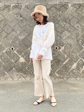 「消えそうな色コーデ」｜「アイテム（帽子）」を使った、みー🌷さん（レディース・165cm）の秋コーディネート