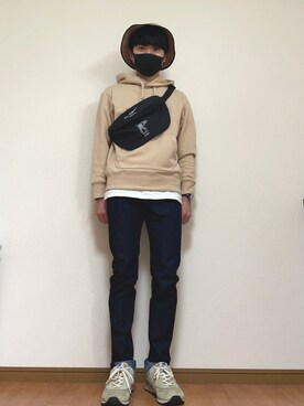 Uniqlo ユニクロ のパーカー ベージュ系 を使ったメンズ人気ファッションコーディネート Wear
