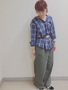 「Handmade（ハンドメイド）のアイテム（ピアス（両耳用））」を使った、nishiyaaaaaanさん（レディース・166cm）の秋コーディネート