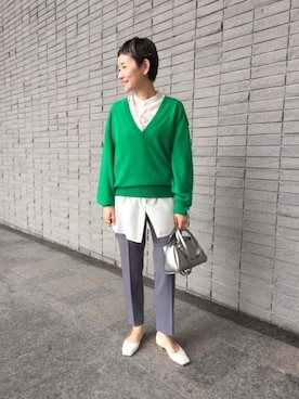 「BEAUTY&YOUTH UNITED ARROWS（ビューティーアンドユースユナイテッドアローズ）のBY∴ ウールカシミヤ天竺ディープVネックニット -ウォッシャブル-◆（ニット/セーター）」を使った、Mikiko Udaさん（レディース・161cm）の秋コーディネート
