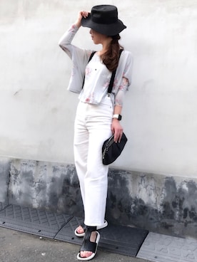 「アイテム（サスペンダー）」を使った、acoさん（レディース・158cm）の春コーディネート