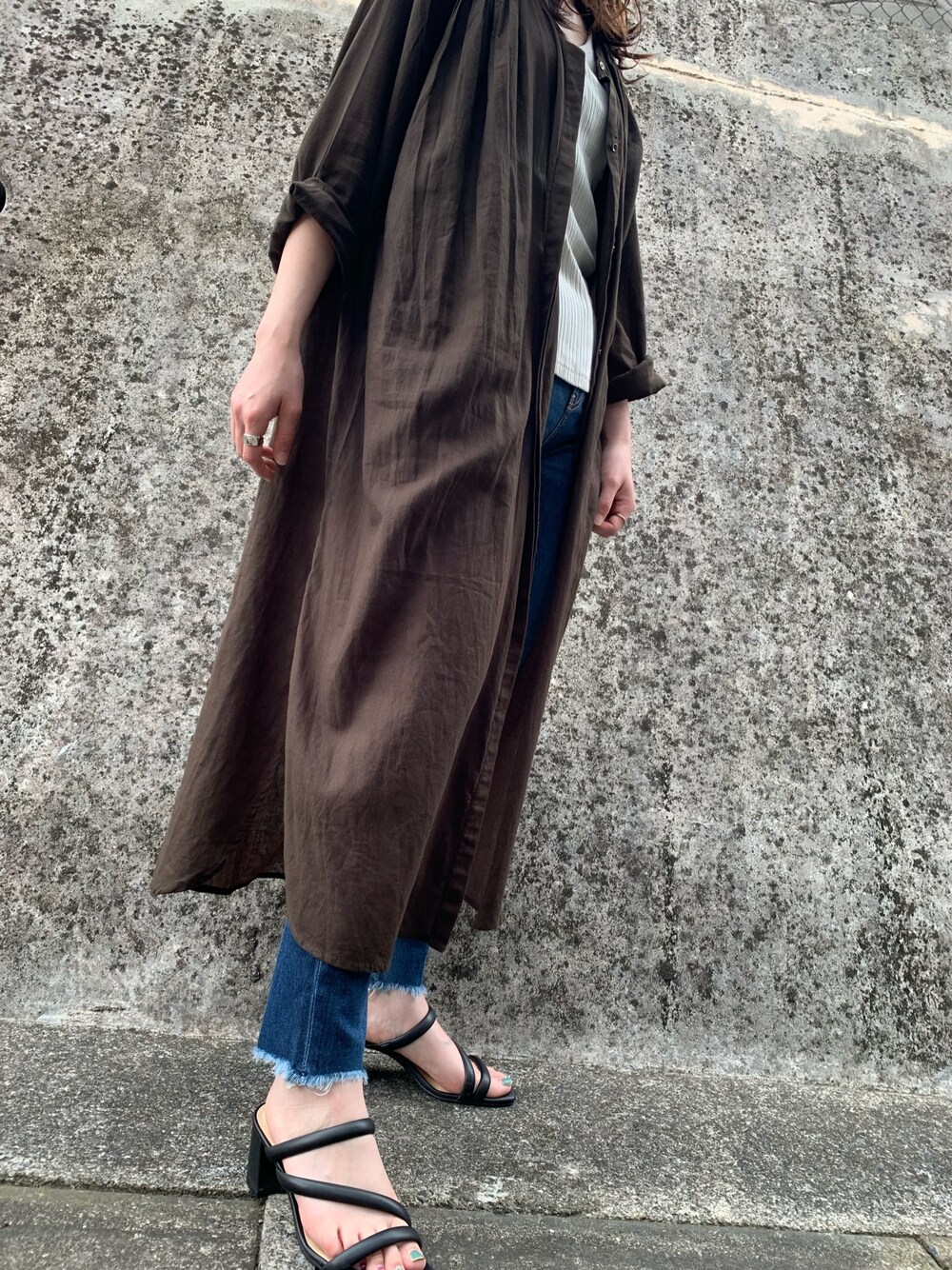 「シャツ好き集まれ、デニムパンツ、GU、いいね、save、フォローお願いします🤑」｜「Ｗrapin nineのアイテム（シャツ/ブラウス、ブラウン系）」を使った、api☆さん（レディース・154cm）の夏コーディネートの1枚目の写真