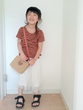 「AZUL by moussy（アズールバイマウジー）のアイテム（キャスケット）」を使った、erimomoさん（キッズ・120cm）の夏コーディネート
