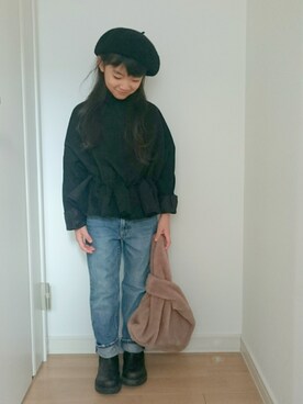「ぺプラムトップス」｜「アイテム（ハンチング/ベレー帽）」を使った、erimomoさん（キッズ・120cm）の冬コーディネート