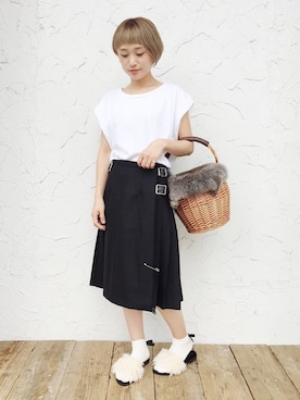 「O'NEIL of DUBLIN（オニールオブダブリン）の＜15秋冬＞【O'NEIL OF DUBLIN(オニール・オブ・ダブリン)】キルトスカート 124 HEAVY TWEED SOLID（スカート）」を使った、きゃのさん（レディース・155cm）の夏コーディネート