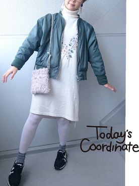 「白タイツ」｜グミさん（レディース・158cm・20代）の春コーディネート