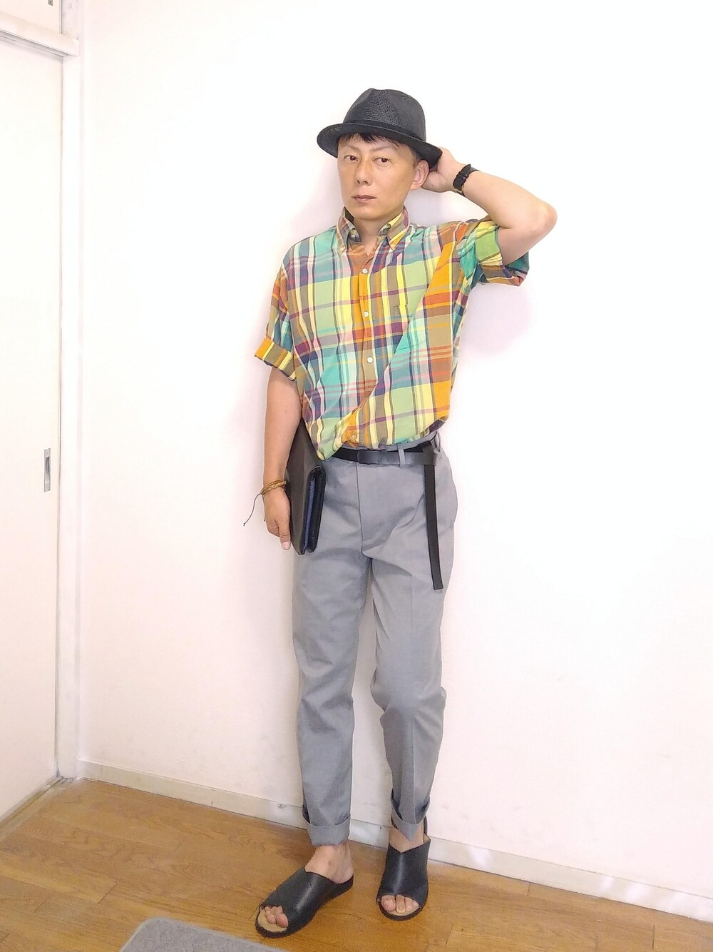 「ビッグシルエット、秋のコーデ、オーバーサイズ、プチプラ、きれいめカジュアル、ootd、低身長、オトナカジュアル、おしゃれさんと繋がりたい」｜「BEAMSのアイテム（シャツ/ブラウス、その他）」を使った、nunuhomme【アラフィフ】さん（メンズ・166cm）の秋コーディネートの1枚目の写真