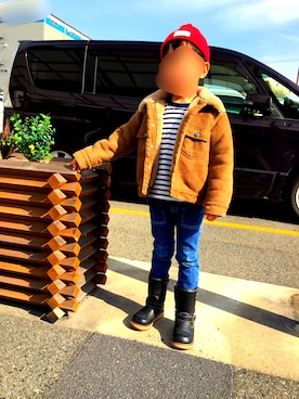 「OSHKOSH（オシュコシュ）のアイテム（ブーツ）」を使った、peachさん（キッズ・132cm）の冬コーディネート