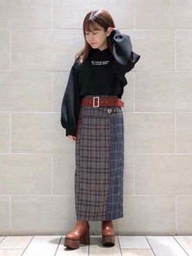 「REDYAZEL（レディアゼル）のアイテム（スカート）」を使った、miさん（レディース・150cm）の秋コーディネート