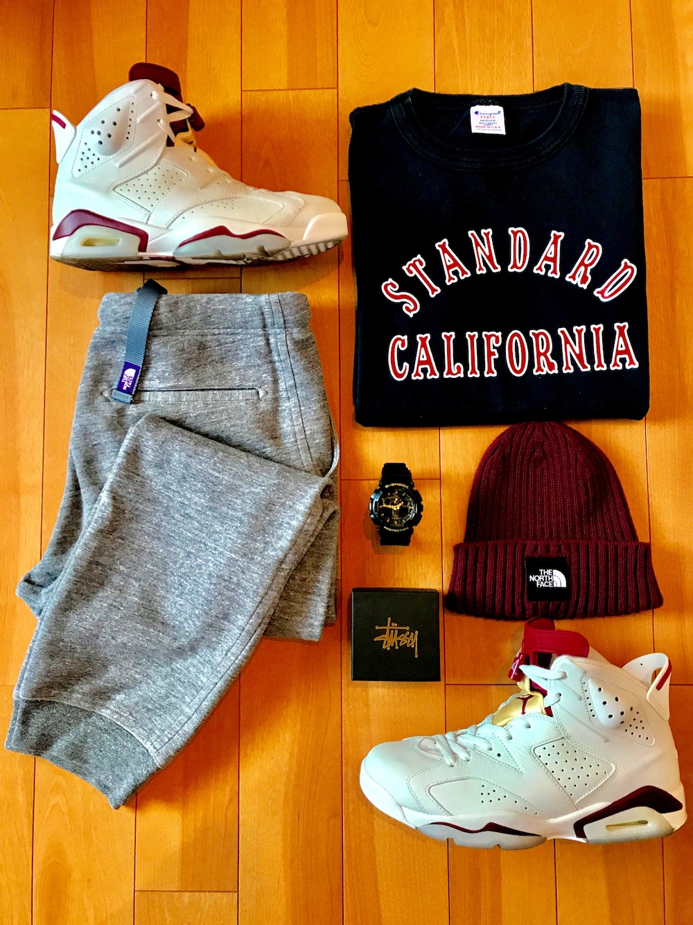 「NIKE、AIR JORDAN、THE NORTH FACE、THE NORTH FACE PURPLE LABEL、STANDARD CALIFORNIA、Champion、stussy、G-SHOCK、スウェットパンツ」｜「ChampionのChampion T1011 JS Exclusive Pocket T-SHIRTS/ チャンピオン ポケTee#（Tシャツ/カットソー、グレー系）」を使った、#rawsneaker.さん（メンズ・160cm）の夏コーディネートの1枚目の写真