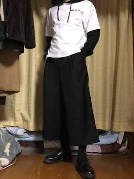 「neos（ネオス）のアイテム（スラックス）」を使った、のぶてつさん（メンズ・173cm）の春コーディネート