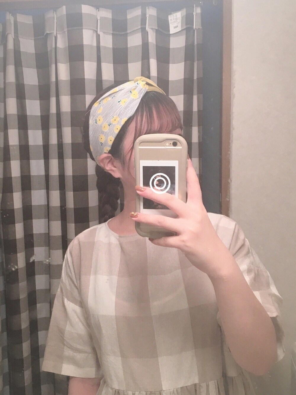 「ヘアバンド」｜「minneのアイテム（ヘアバンド、イエロー系）」を使った、ちおさん（レディース・156cm）の夏コーディネートの1枚目の写真