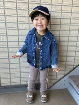 「BREEZE（ブリーズ）のアイテム（デニムジャケット）」を使った、1KK1-013さん（キッズ・90cm）の冬コーディネート