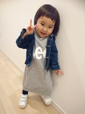 「Lee（リー）のアイテム（ワンピース、グレー系）」を使った、Natsuさん（キッズ・90cm）の冬コーディネート