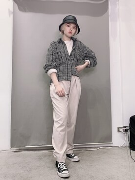 「SHOWROOM（ショールーム）のアイテム」を使った、Rinaaaaaさん（レディース・166cm）の冬コーディネート