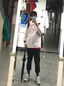 「アイテム（ブルゾン）」を使った、Weirdoandmeさん（メンズ・188cm・10代）の冬コーディネート