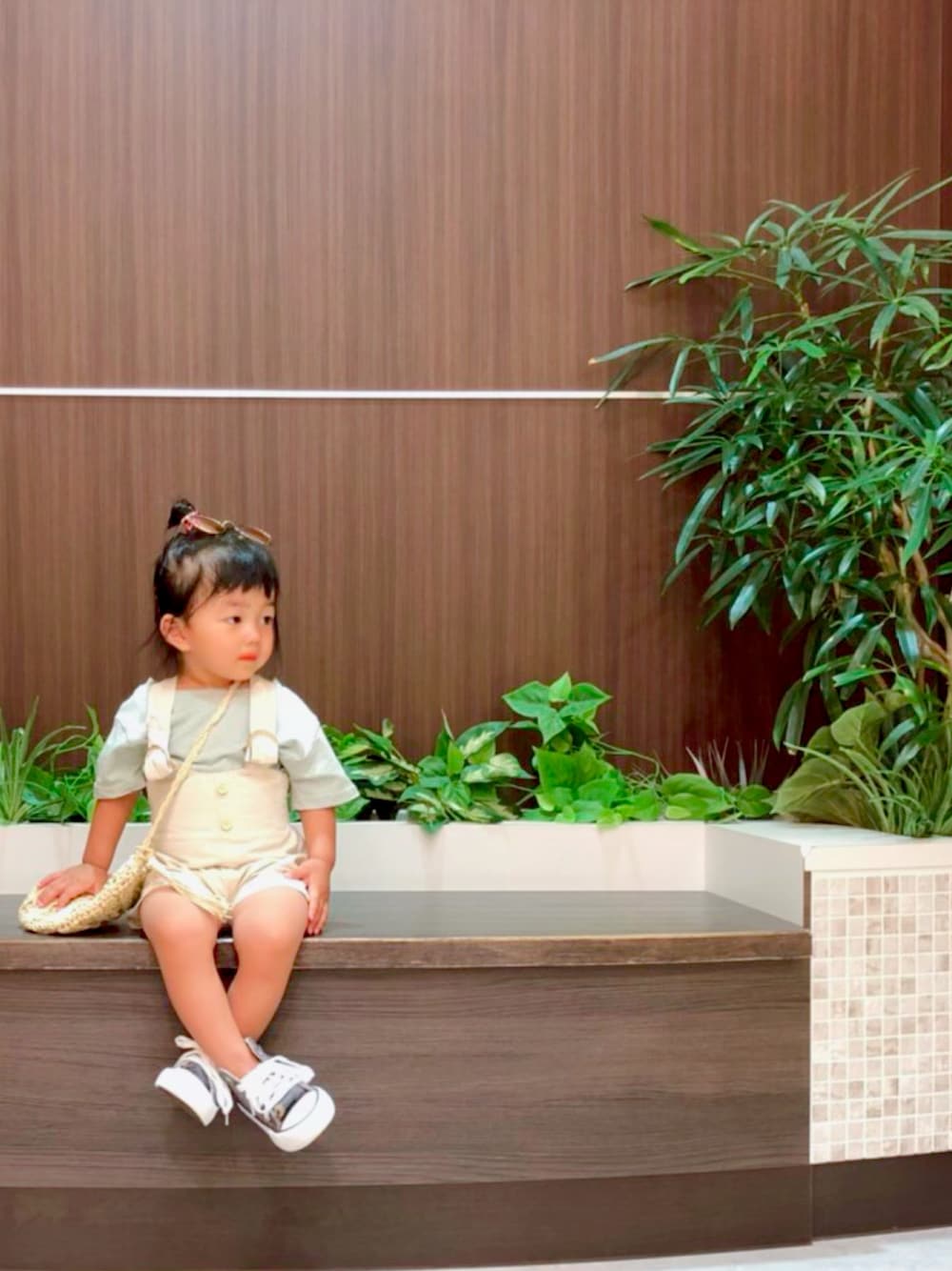 「Levi'sのアイテム（スニーカー、グレー系）」を使った、ゆんさん（キッズ・80cm）の夏コーディネートの1枚目の写真