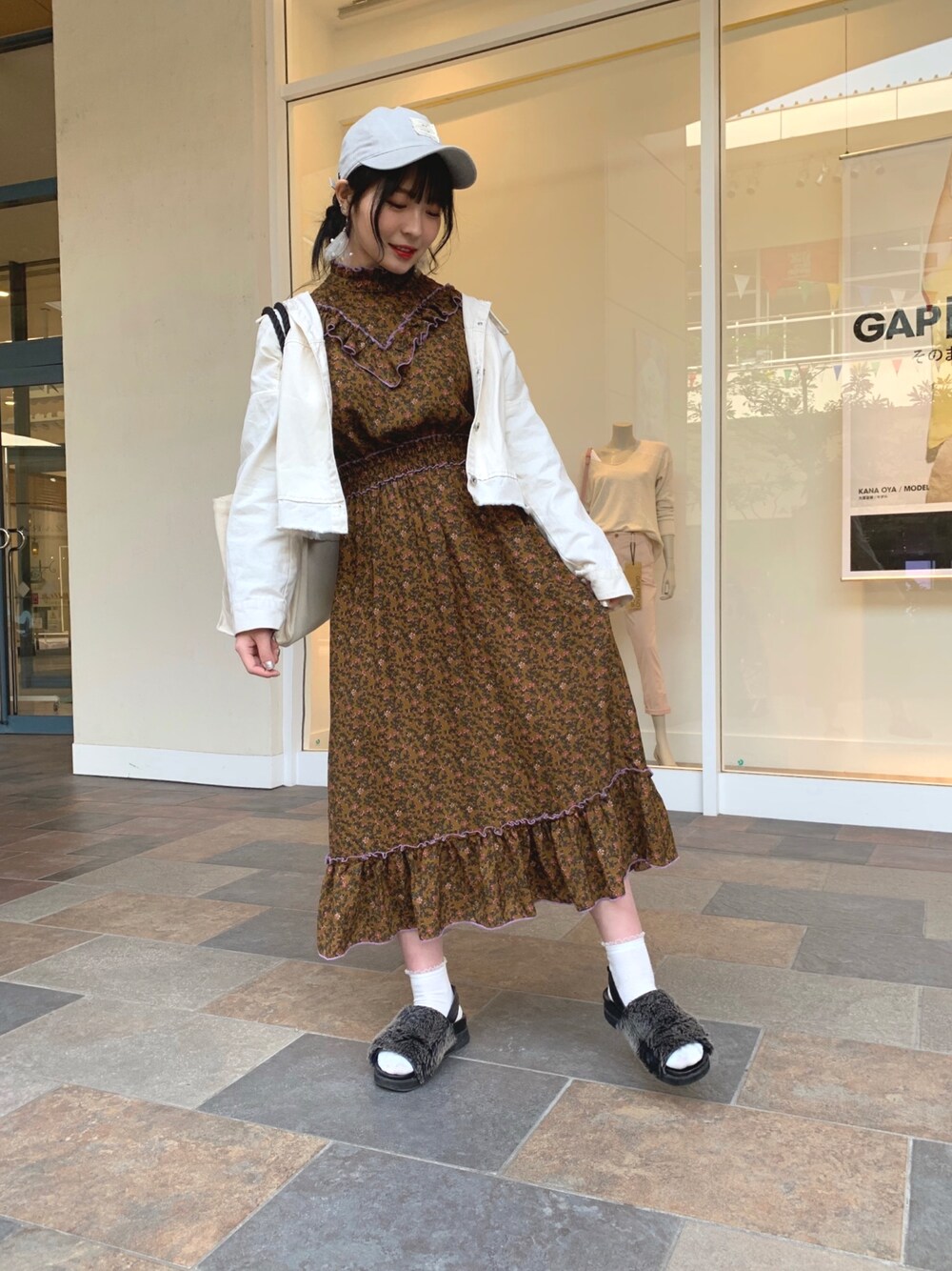 「古川優香」｜「SPINNSのアイテム（ワンピース/ドレス、イエロー系）」を使った、みうみうさん（レディース・164cm）の春コーディネートの1枚目の写真