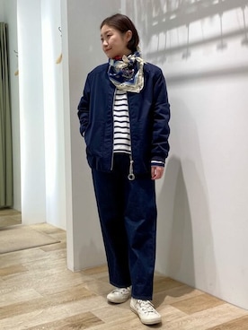 「human woman（ヒューマンウーマン）の≪NATIC≫大判バンダナ（ストール/ショール）」を使った、sayakaさん（レディース・153cm）の冬コーディネート