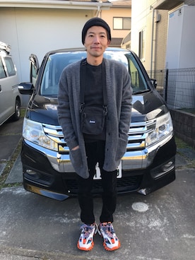 「DRIES VAN NOTEN（ドリスヴァンノッテン）のアイテム（カーディガン/ボレロ）」を使った、ロンハーマンさん（メンズ・167cm）の冬コーディネート