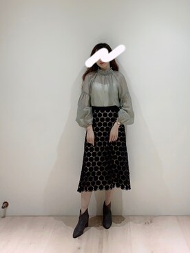 「healerのアイテム（トップス、その他）」を使った、yululu. leさん（レディース・159cm）の秋コーディネート