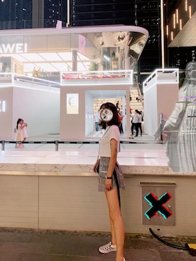 「ROARINGWILDのアイテム」を使った、Joycedbさん（レディース・165cm）の秋コーディネート