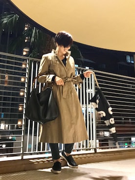 「大人シンプル」｜「アイテム（スリッポン）」を使った、Yoko  Ishibashiさん（レディース・153cm）の冬コーディネート