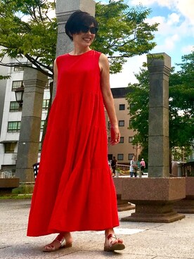 サンダル シルバー系 を使った 赤ワンピース の人気ファッションコーディネート Wear