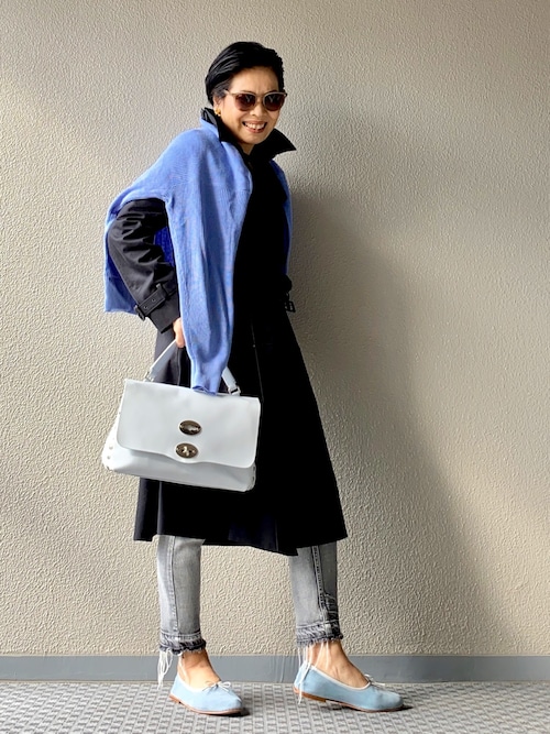 搭配时尚配件的时尚穿搭总览(发型:短发) - wear