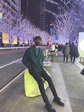 「HARE（ハレ）のアイテム（テーラードジャケット、グリーン系）」を使った、まっとさん（メンズ・180cm）の冬コーディネート