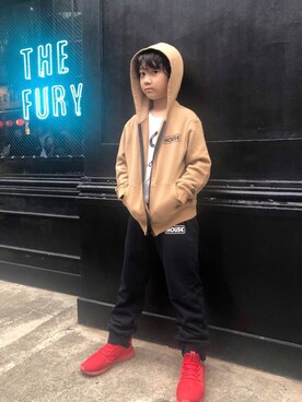 「IN THE HOUSE（インザハウス）のアイテム」を使った、Mさん（キッズ・120cm）の秋コーディネート