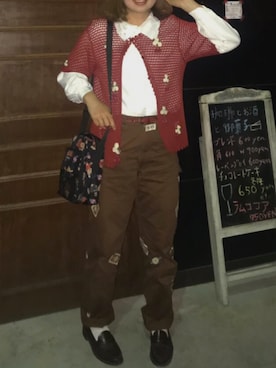 「loversoulのアイテム（カーディガン/ボレロ、レッド系）」を使った、acoさん（レディース・160cm）の春コーディネート