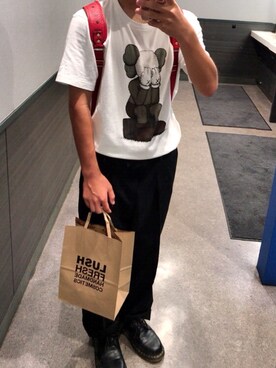 「MCM（エムシーエム）のMCM/エムシーエム/Basic BackPack Medium（バックパック/リュック、レッド系）」を使った、日耀さん（メンズ・170cm）の秋コーディネート