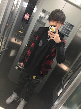 「SAAD（サード）のアイテム（トップス）」を使った、Taigaさん（メンズ・180cm）の冬コーディネート