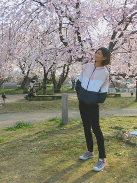 「配色」｜「アイテム（ブルゾン）」を使った、yu*さん（レディース・170cm）の春コーディネート