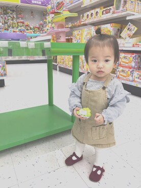 「お買い物」｜「アイテム（ワンピース/ドレス）」を使った、kanwill44さん（キッズ・70cm）の冬コーディネート