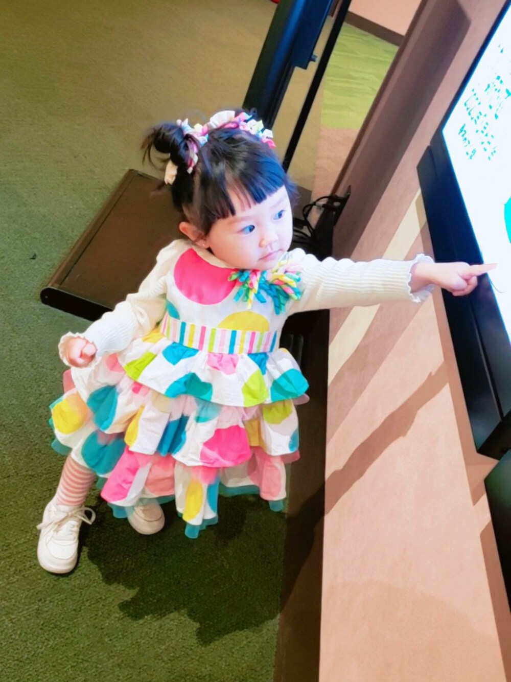 「誕生日」｜「Mud Pieのアイテム（ワンピース、その他）」を使った、ARUさん（キッズ・80cm）の冬コーディネートの1枚目の写真