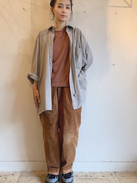 「茶色」｜米沢 真亜さん（レディース・155cm）の秋コーディネート