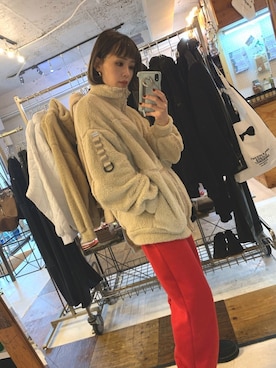 「SUPERTHANKS」｜「アイテム（ブルゾン）」を使った、米沢 真亜さん（レディース・155cm）の秋コーディネート