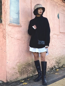 「SCOSHA（スコーシャ）のアイテム」を使った、米沢 真亜さん（レディース・155cm）の冬コーディネート